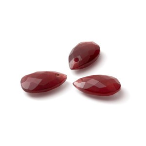 Pear Red Jade 16 MM, puolijalokivi