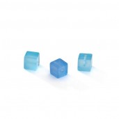 Cube Blue Onyx 6 MM GAVBARI, Halbedelstein