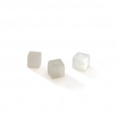Cube White Moonstone 6 MM GAVBARI, puolijalokivi